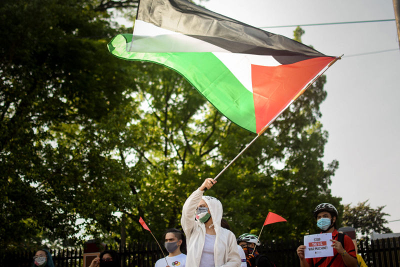 Red and Black Song Club